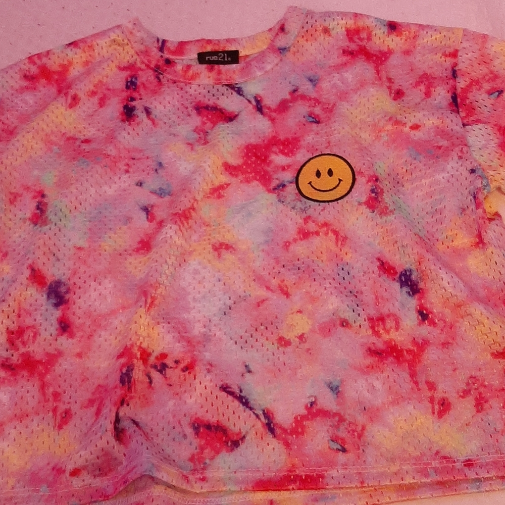 Multi color mesh top